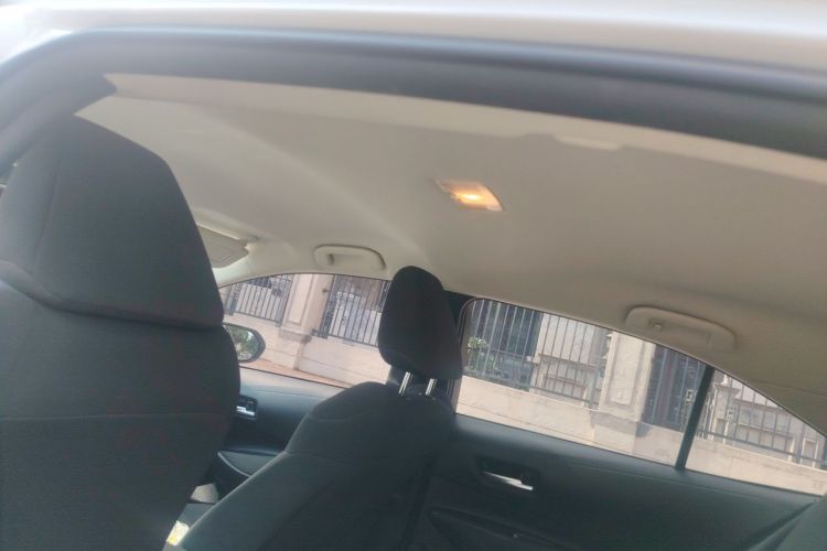 Toyota Corolla 2021 car image #16