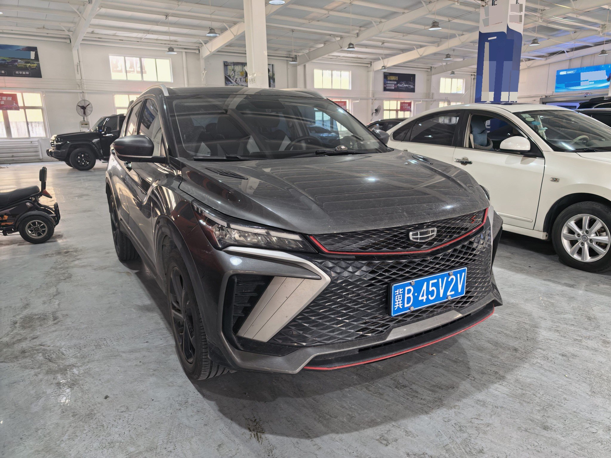 GEELY Coolray 2024 immagine di auto #3