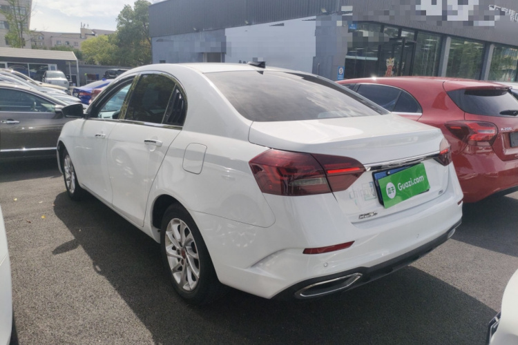 GEELY Emgrand 2022 car image #5