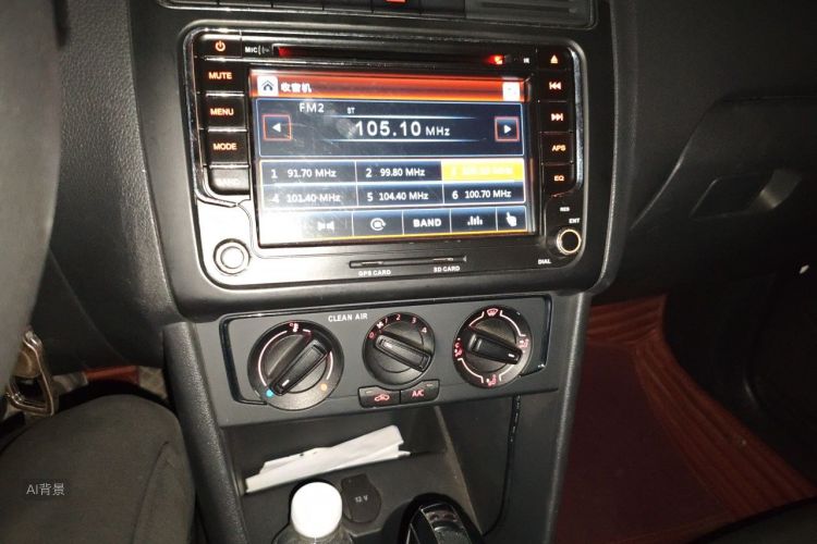 Volkswagen Polo 2016 car image #15
