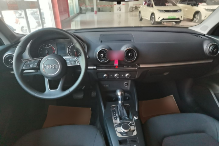 Audi A3 2019 #11 Audi A3 2019 car image #11