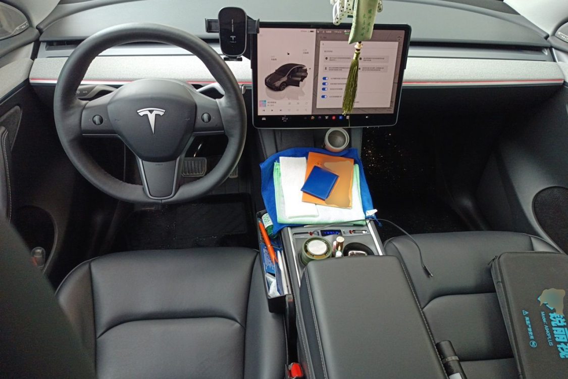 Tesla Model Y 2023 #23 Tesla Model Y 2023 car image #23