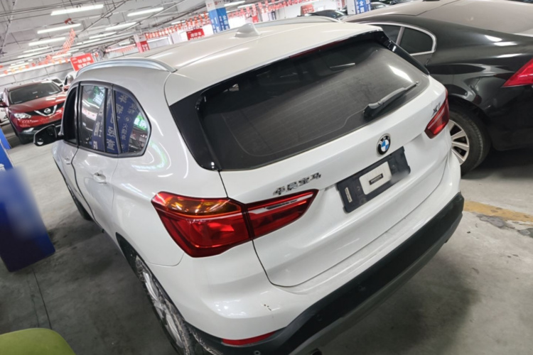 BMW X1 2017 #5 BMW X1 2017 car image #5