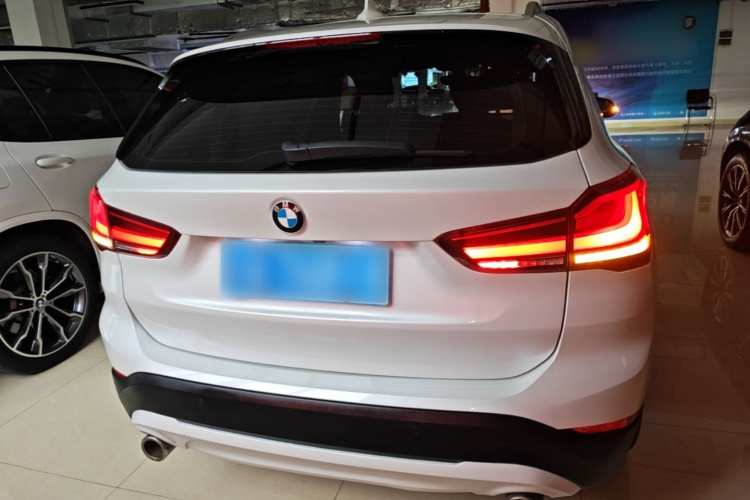 BMW X1 2021 car image #6