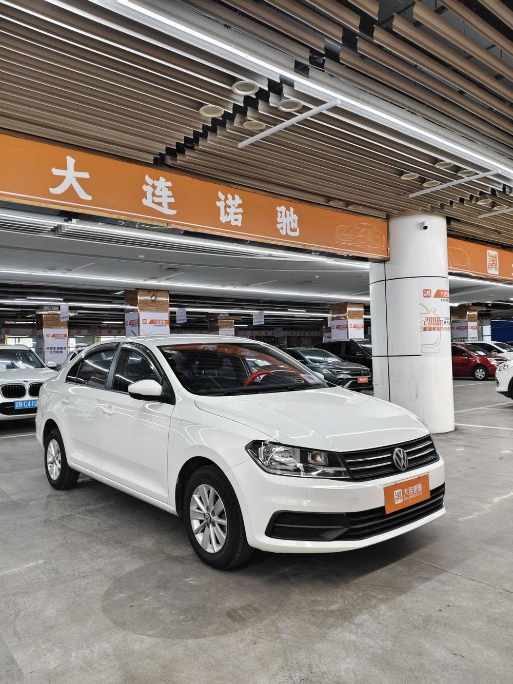 Volkswagen Santana 2021 car image #3