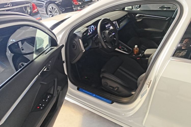 Audi A3 2024 car image #16