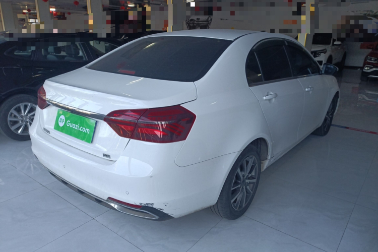 GEELY Emgrand 2020 car image #7