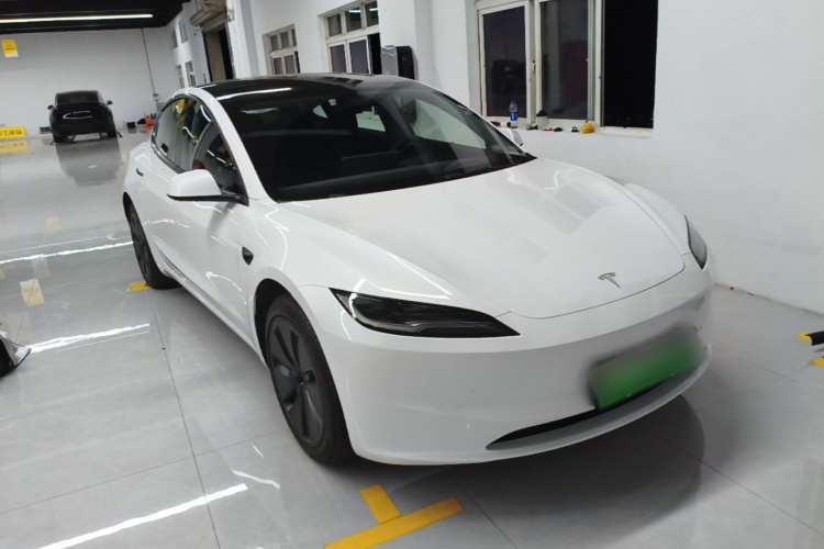 Tesla Model 3 2025 #4 Tesla Model 3 2025 immagine di auto #4
