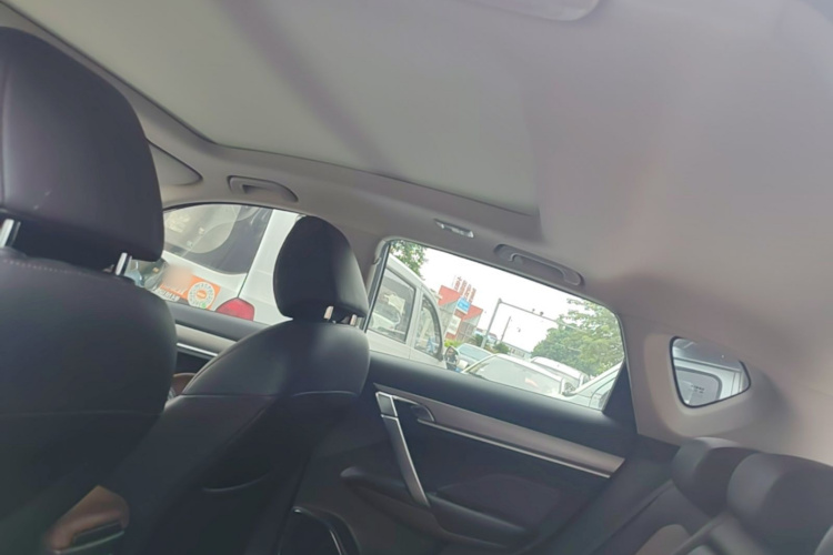 GEELY Coolray 2020 car image #18