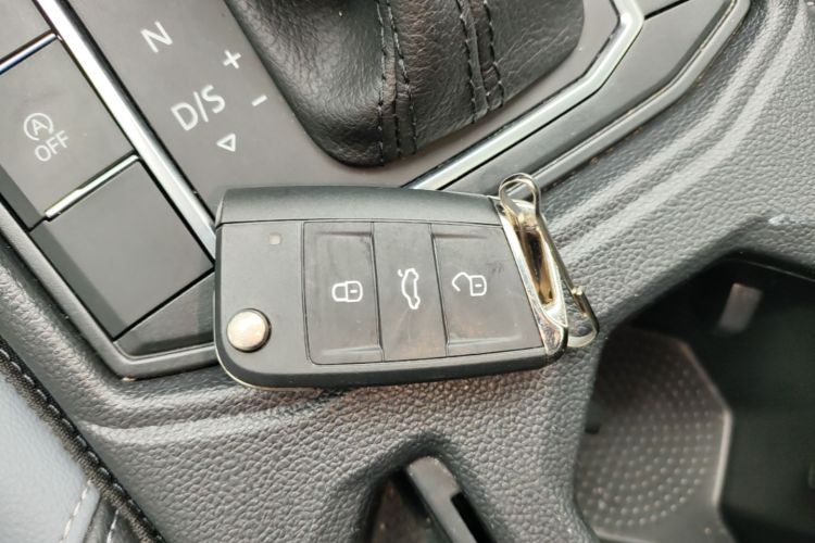 Volkswagen Lavida 2024 car image #9