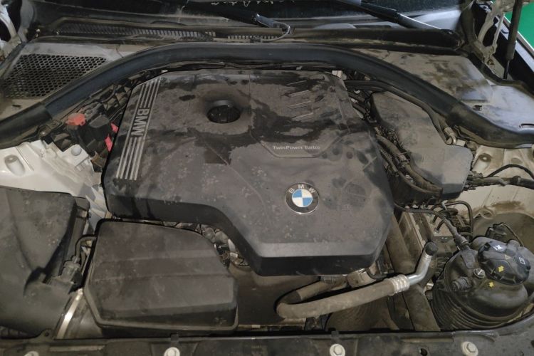 BMW 3 Series 2021 #18 BMW 3 Series 2021 car image #18