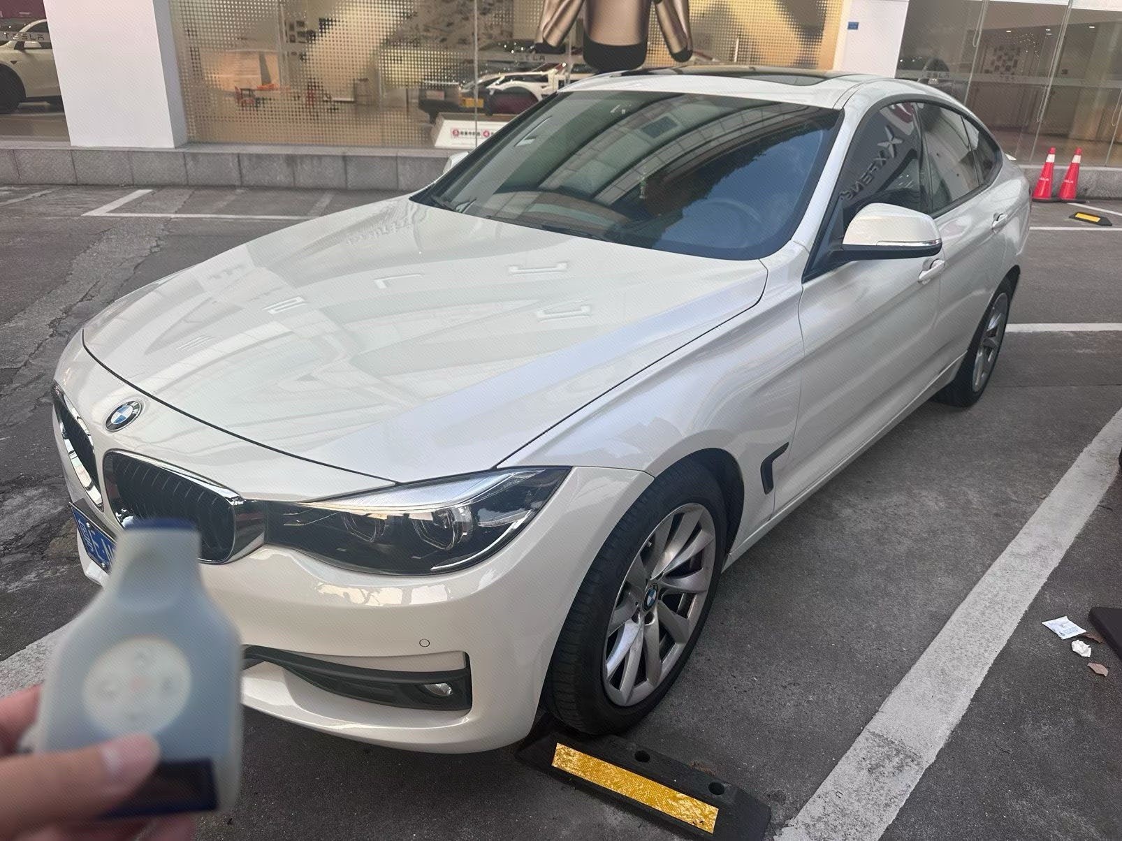 BMW 3 Series GT 2020 car image 