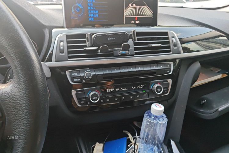 BMW 3 Series 2017 صورة سيارة #15