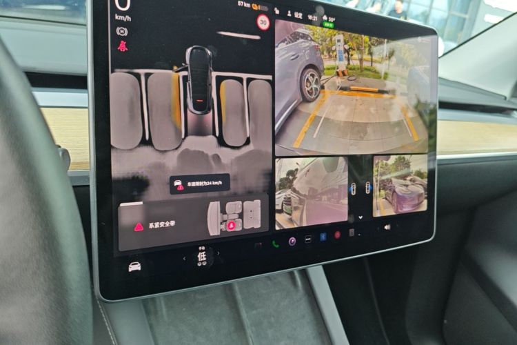 Tesla Model Y 2022 #17 Tesla Model Y 2022 immagine di auto #17