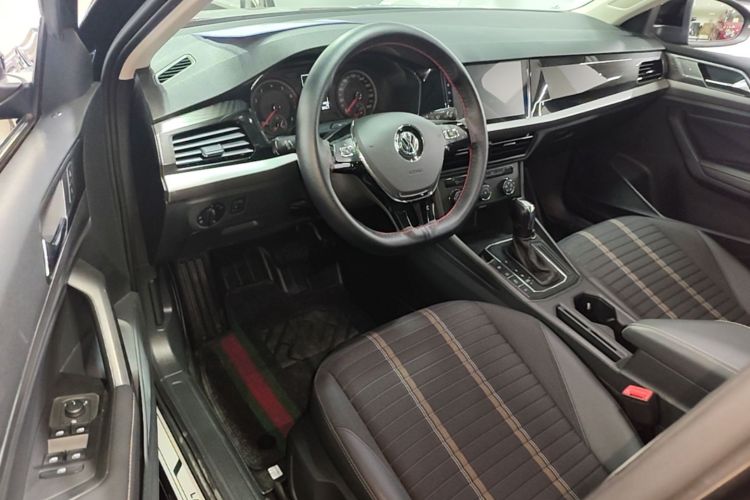 Volkswagen Lavida 2019 car image #16