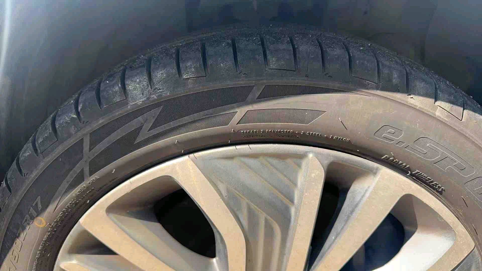 GEELY Emgrand New Energy 2019 car image #6
