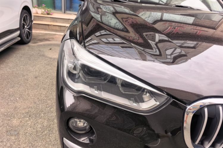 BMW X1 2018 #8 BMW X1 2018 car image #8