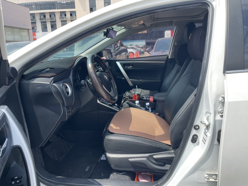 Toyota Corolla 2019 #4 Toyota Corolla 2019 car image #4