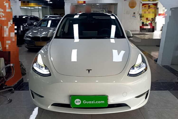 Tesla Model Y 2022 #3 Tesla Model Y 2022 car image #3