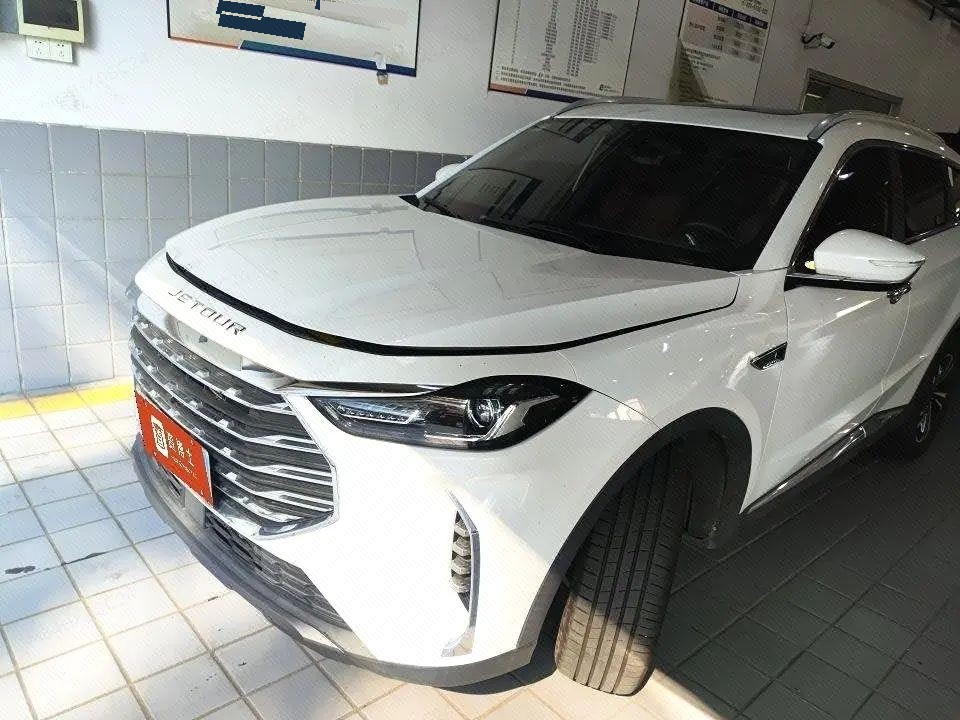 Jetour X70 PLUS 2023 immagine di auto 