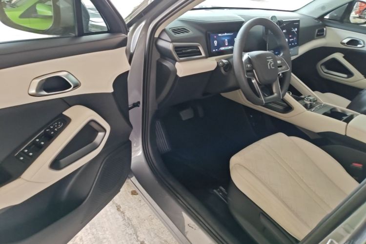 BYD YuanUP 2024 #16 BYD YuanUP 2024 صورة سيارة #16