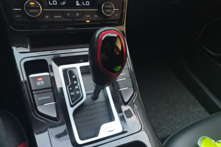 GEELY Emgrand GS 2020 imagen de coche #14