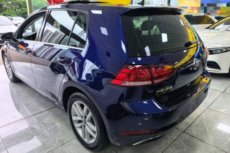 Volkswagen Golf 2019 #5 Volkswagen Golf 2019 car image #5
