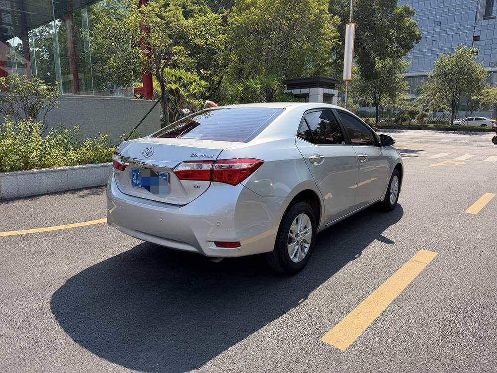 Toyota Corolla 2014 immagine di auto #6