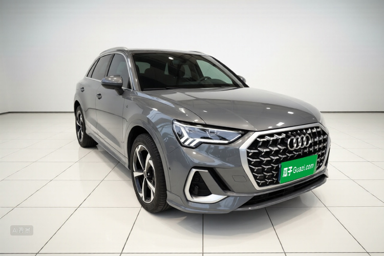 Audi Q3 2025 car image #4