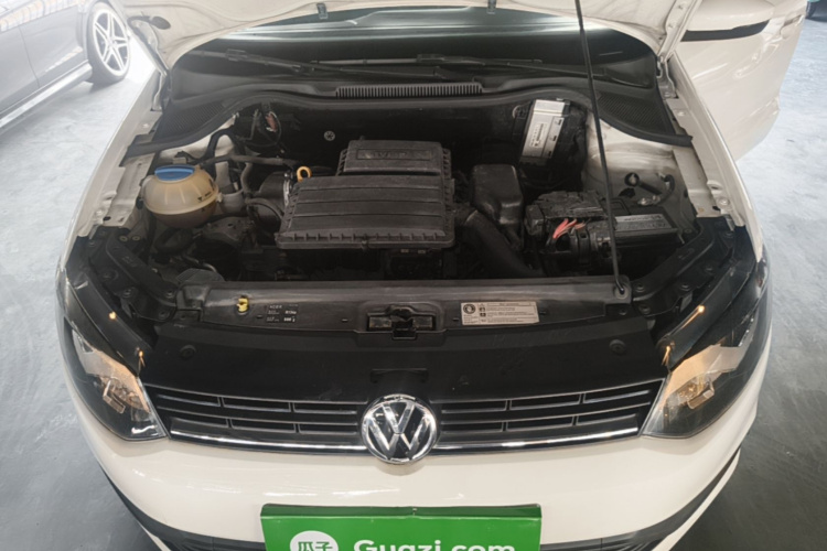 Volkswagen Polo 2016 car image #20