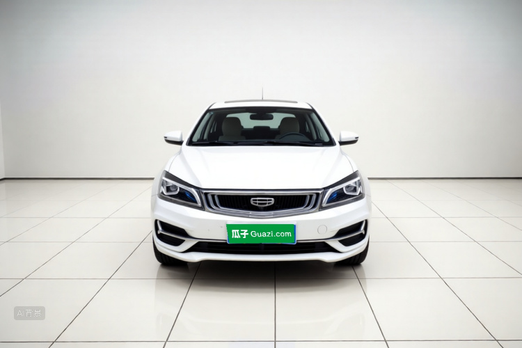 GEELY Emgrand 2019 car image #3