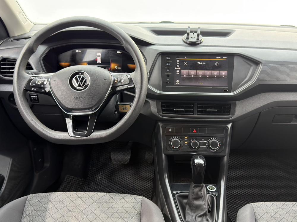 Volkswagen T-Cross 2023 immagine di auto #11