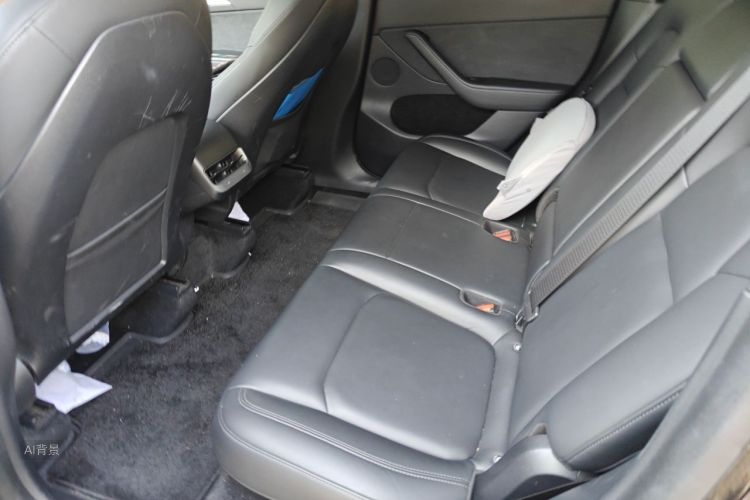 Tesla Model Y 2021 #19 Tesla Model Y 2021 car image #19