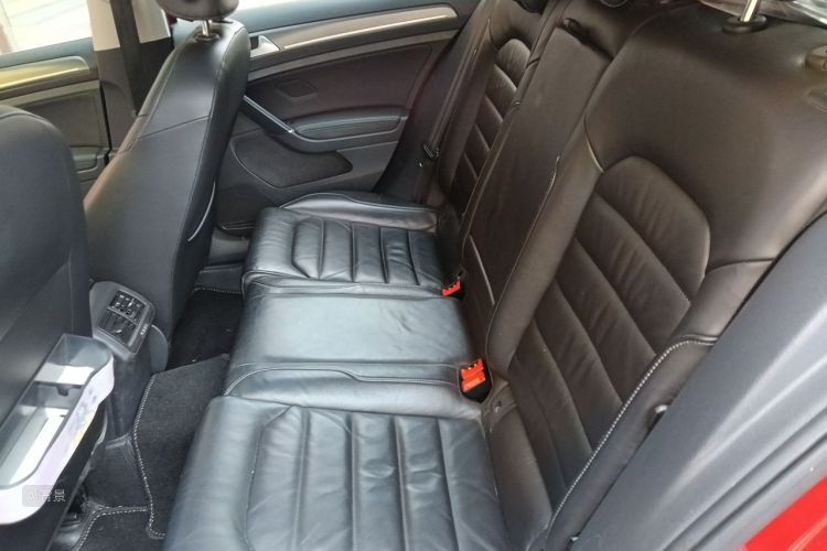 Volkswagen Golf 2015 car image #19