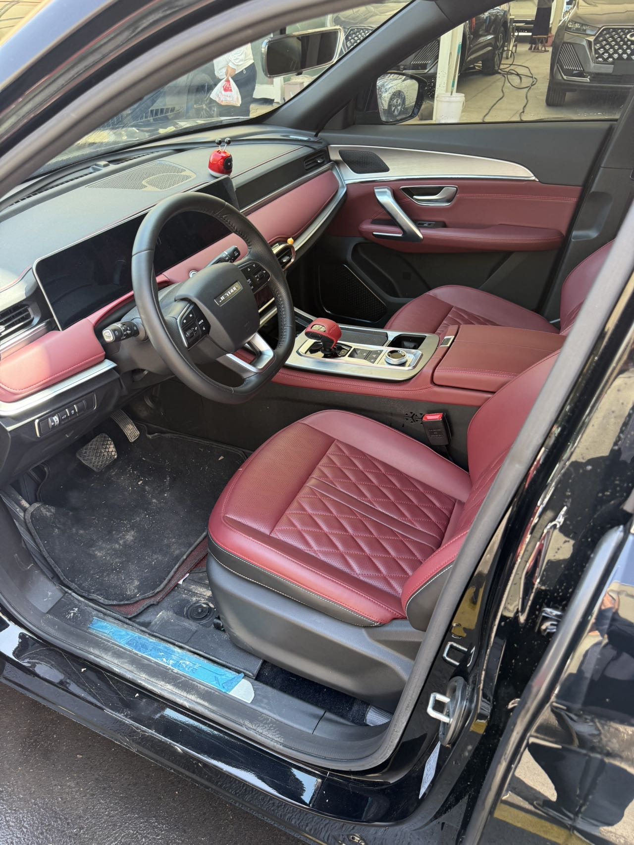 Jetour X70 PLUS 2024 car image #3