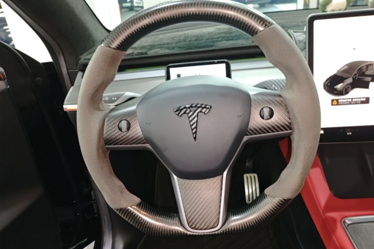 Tesla Model Y 2022 #13 Tesla Model Y 2022 car image #13