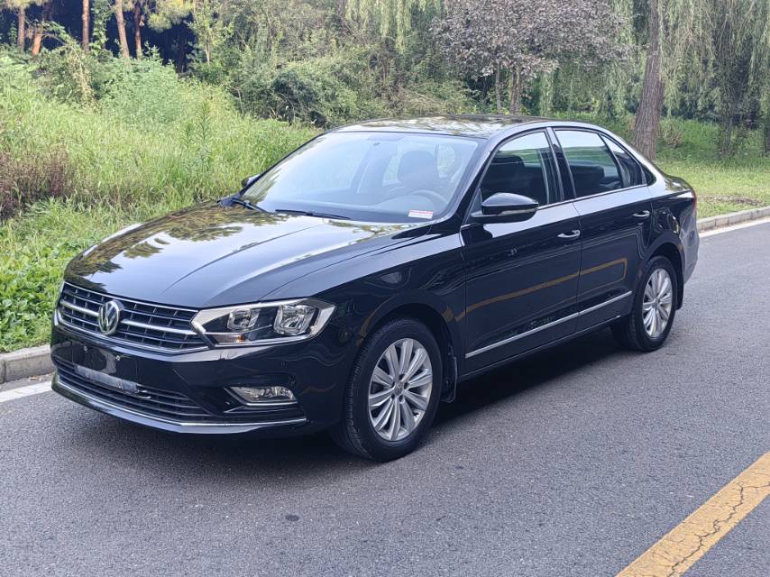 Volkswagen Bora 2018 immagine di auto 