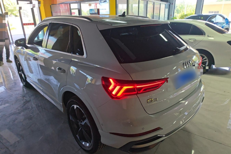Audi Q3 2021 #5 Audi Q3 2021 car image #5