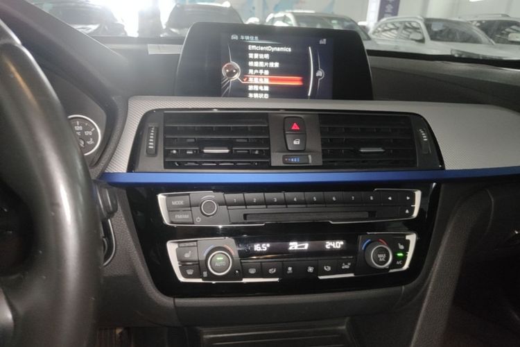 BMW 3 Series GT 2017 #13 BMW 3 Series GT 2017 car image #13