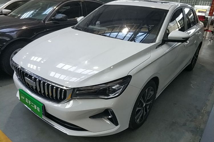 GEELY Emgrand 2025 car image #2
