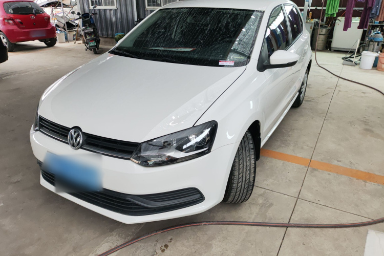 Volkswagen Polo 2016 صورة سيارة #2