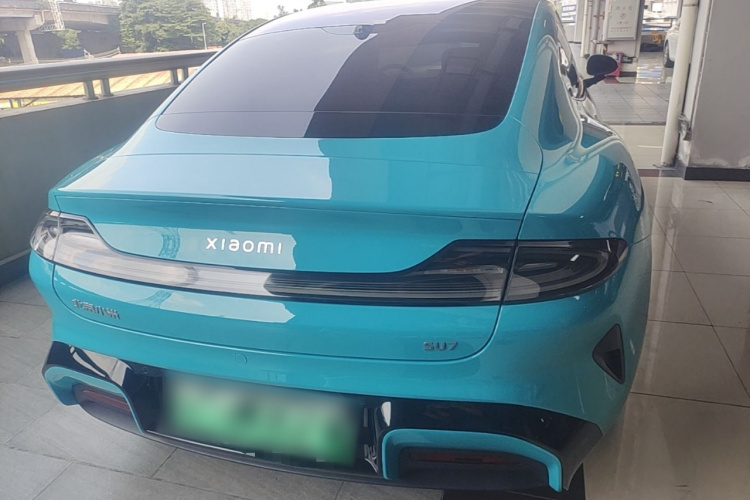 MI SU7 2024 car image #4