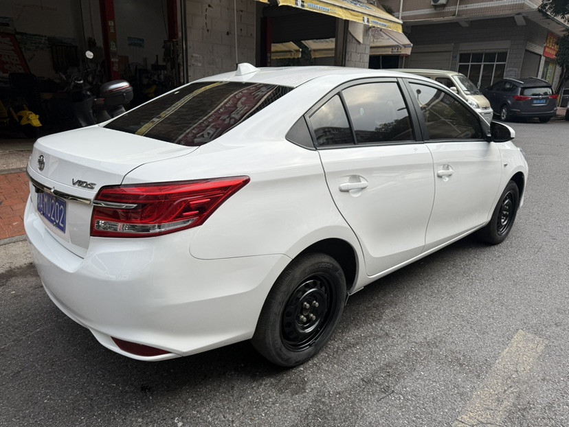 Toyota Vios 2018 #3 Toyota Vios 2018 car image #3
