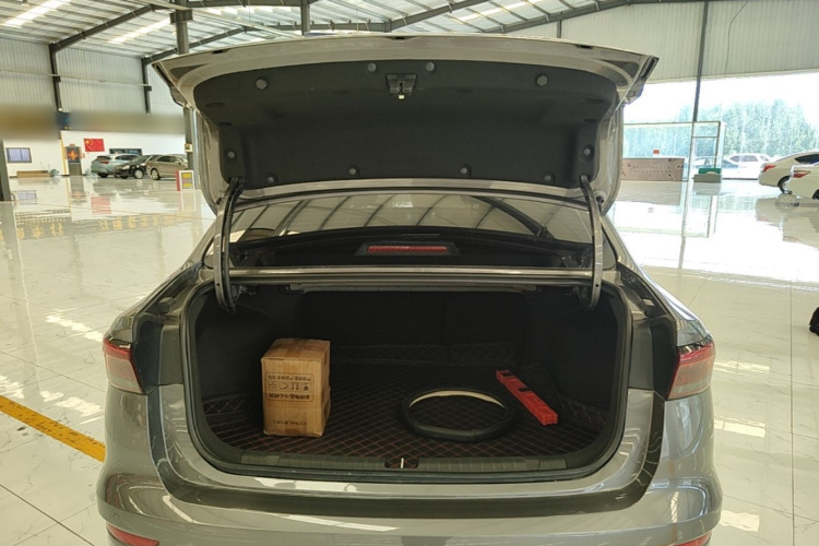 GEELY Emgrand 2023 car image #19