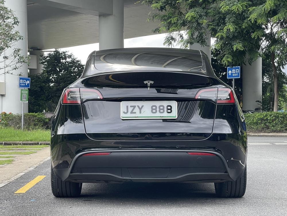 Tesla Model Y 2022 #6 Tesla Model Y 2022 immagine di auto #6