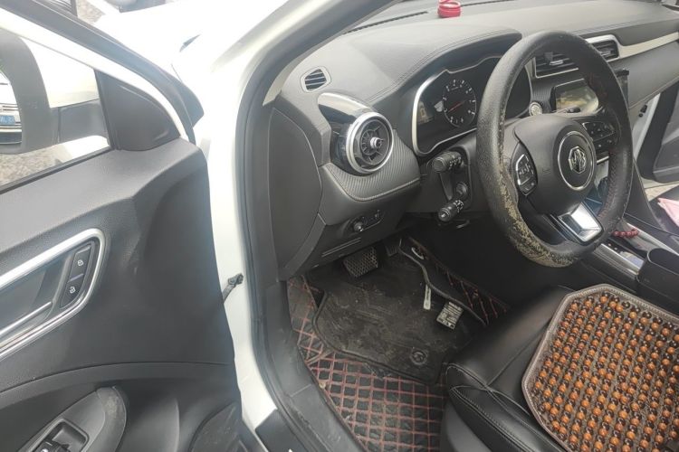 MG ZS 2022 car image #9