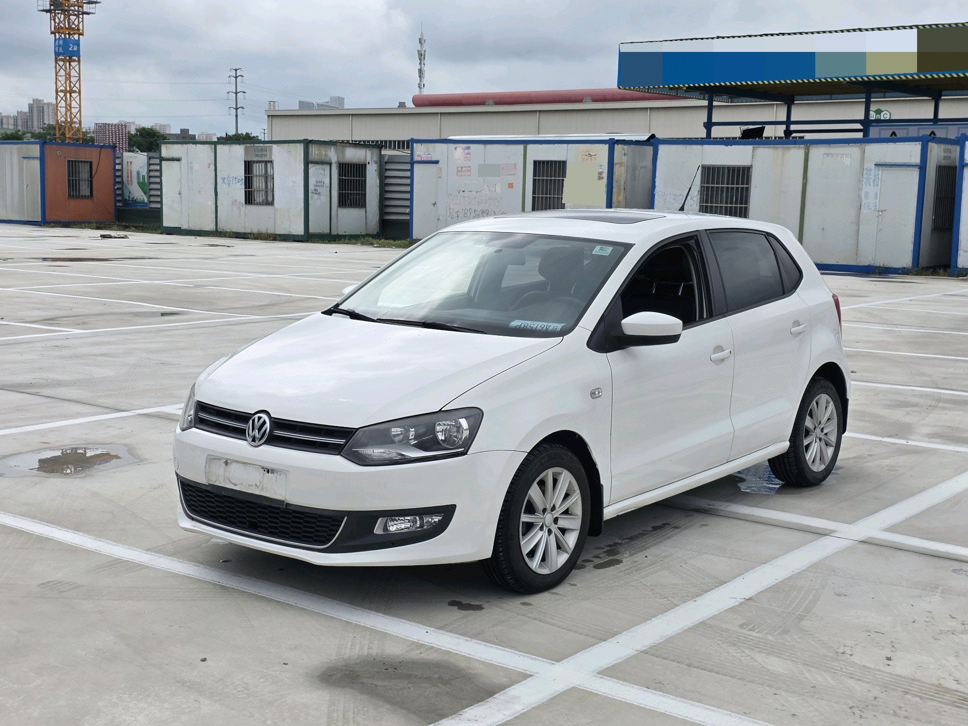 Volkswagen Polo 2013 Volkswagen Polo 2013 car image