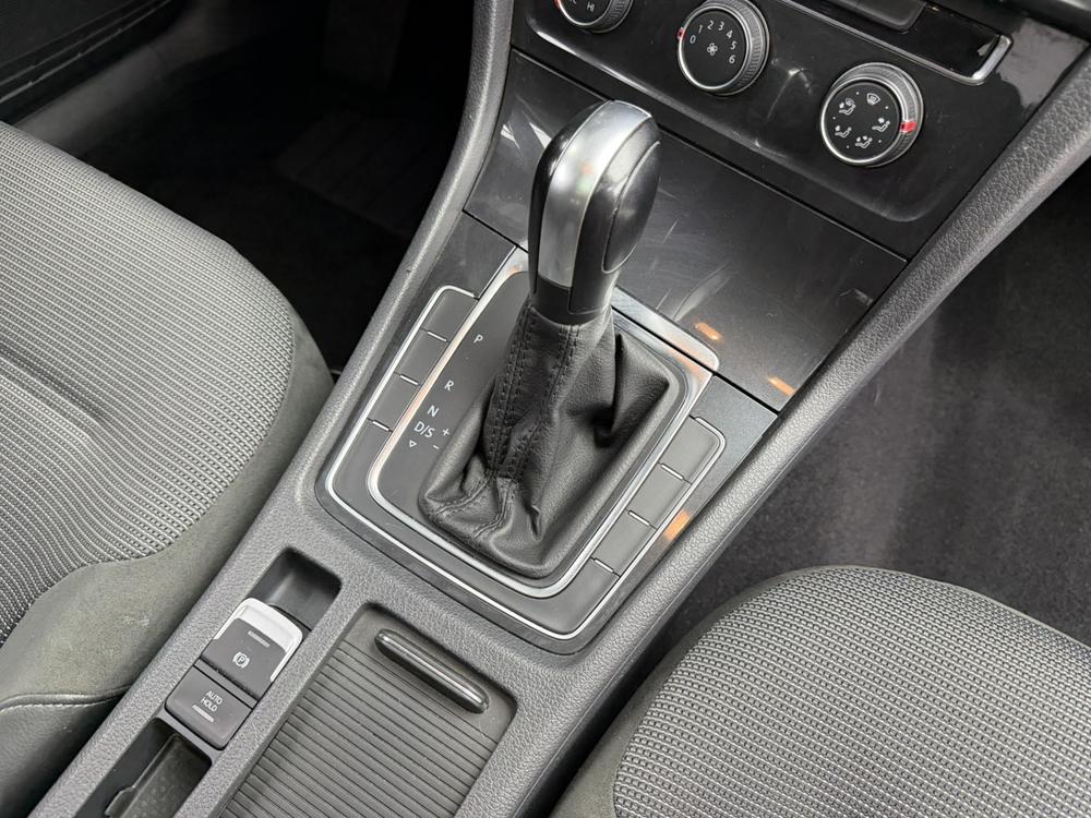 Volkswagen Golf 2018 imagen de coche #22