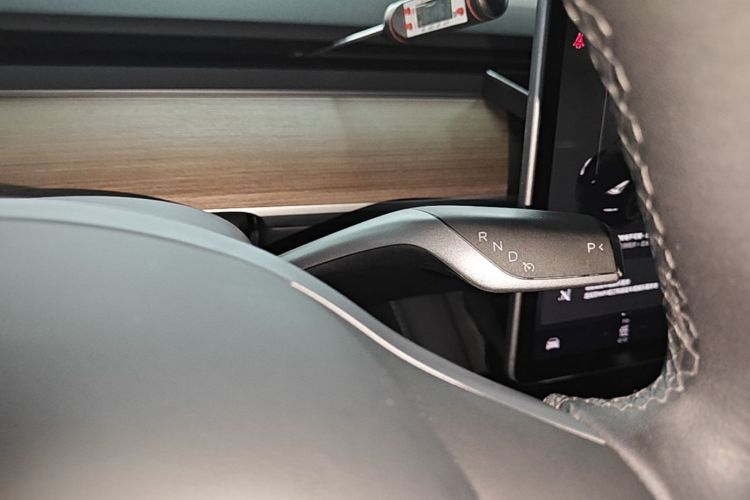 Tesla Model Y 2021 #14 Tesla Model Y 2021 immagine di auto #14