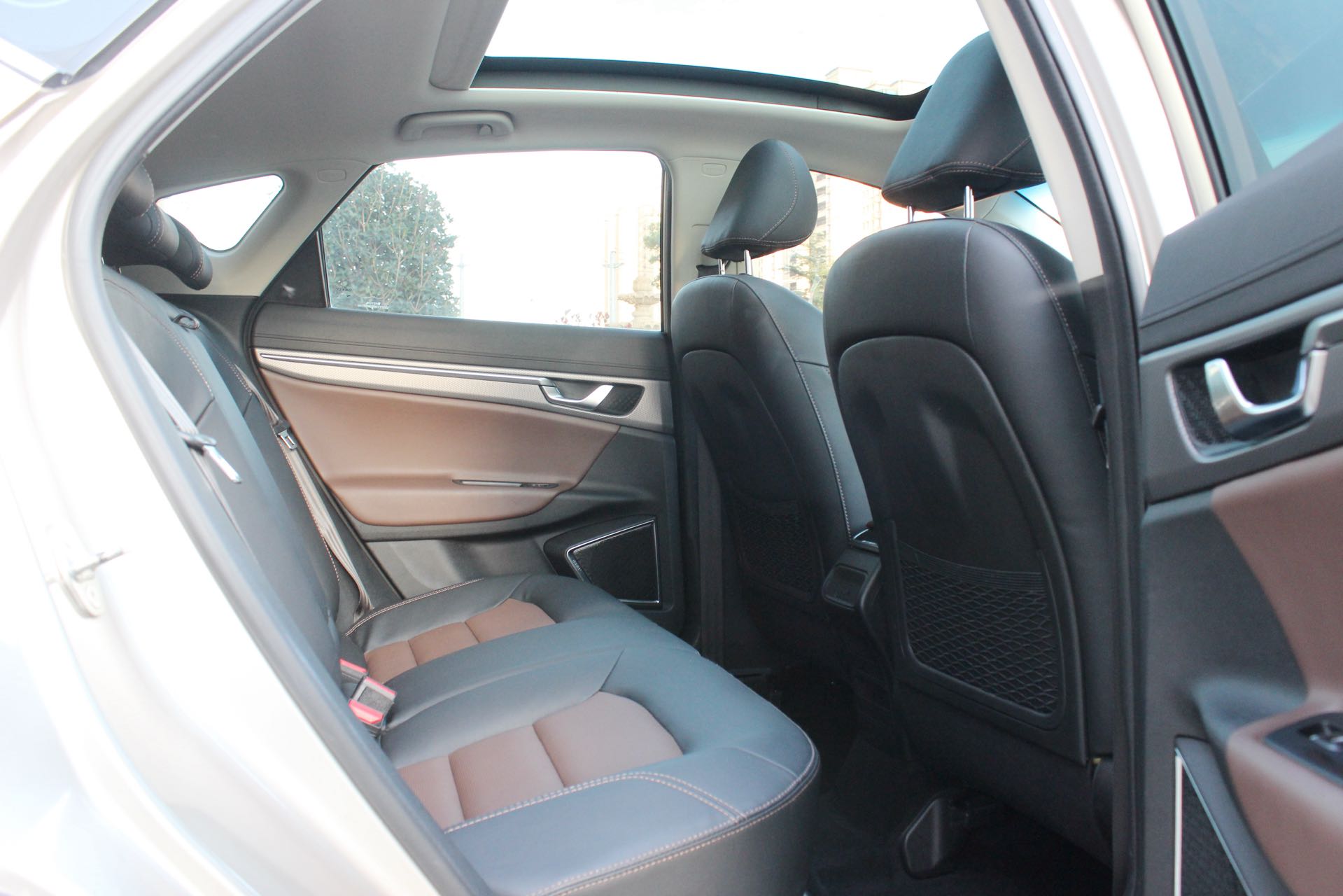 GEELY Emgrand GS 2016 car image #9